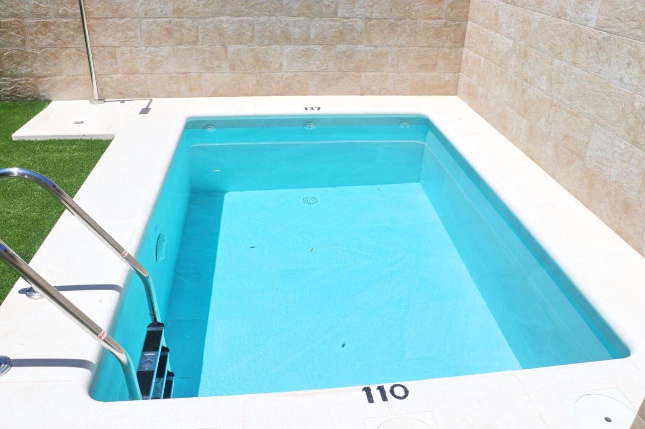 Chalet Del Sultan كونيل ذي لا فرونتيرا المظهر الخارجي الصورة